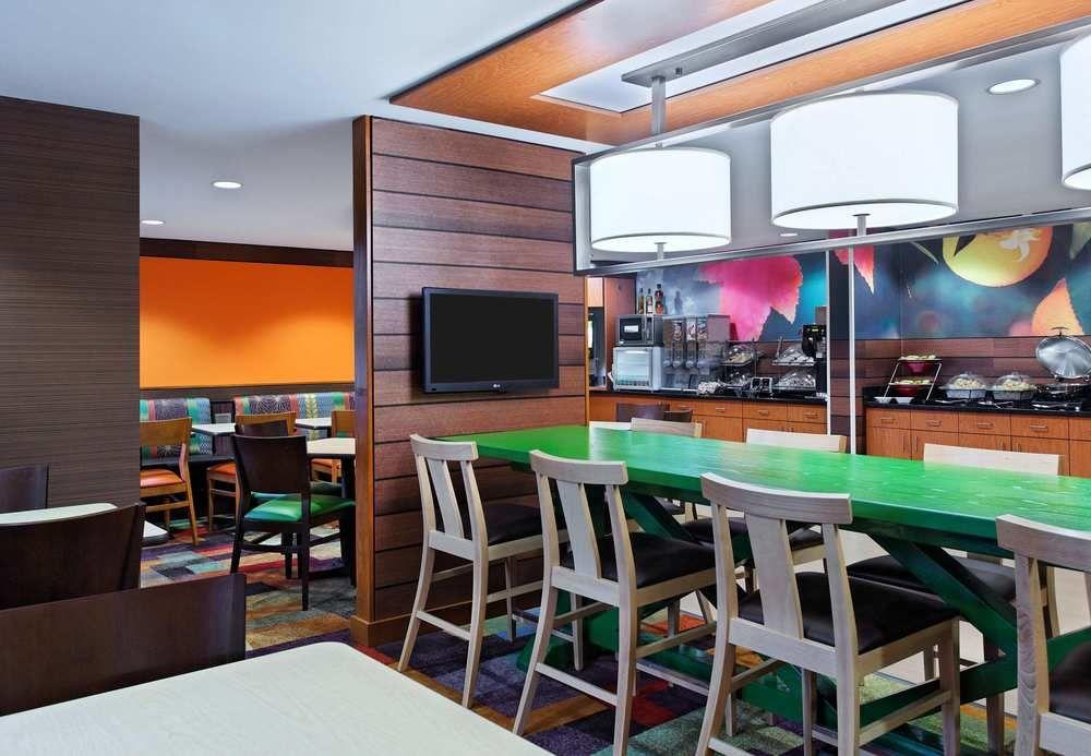 Fairfield Inn & Suites Charlotte Arrowood Kültér fotó